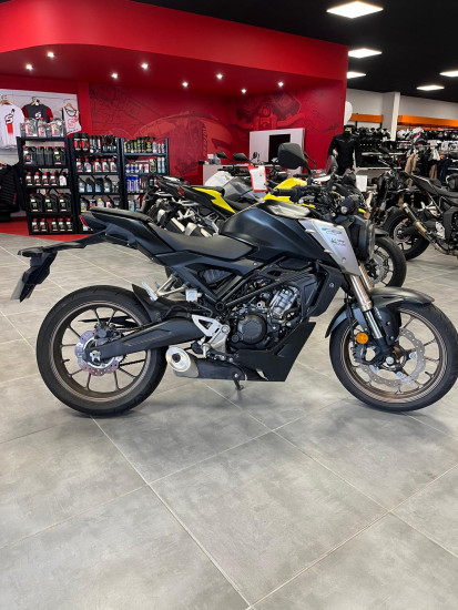 HONDA CB125R / CB 125 R - SAINT-MALO