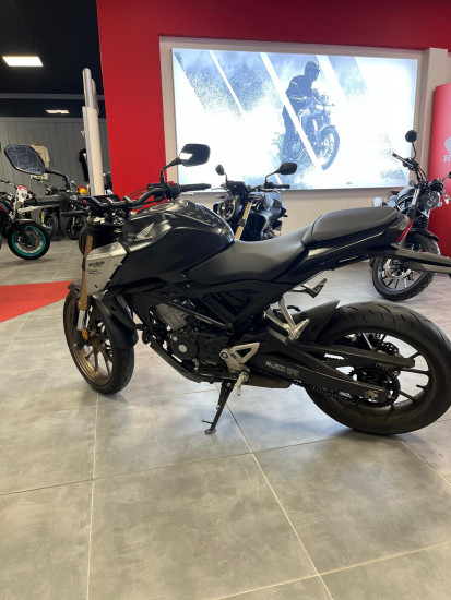 HONDA CB125R / CB 125 R - SAINT-MALO