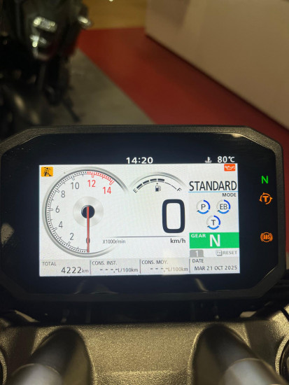 HONDA CB1000R - SAINT-MALO