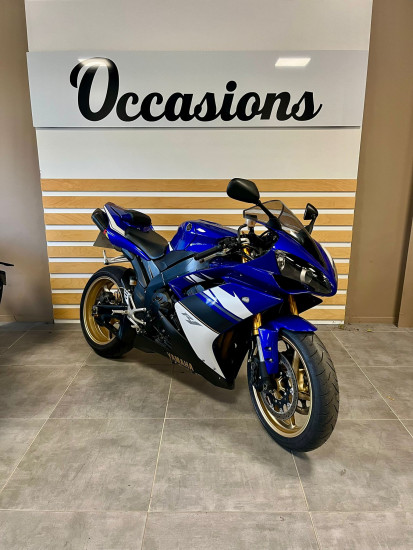 YAMAHA  YZF R1 - SAINT-MALO YAMAHA  YZF R1 - SAINT-MALO