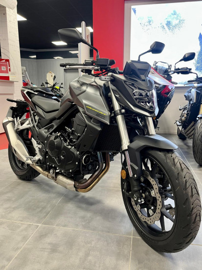 HONDA CB 750 HORNET - SAINT-MALO