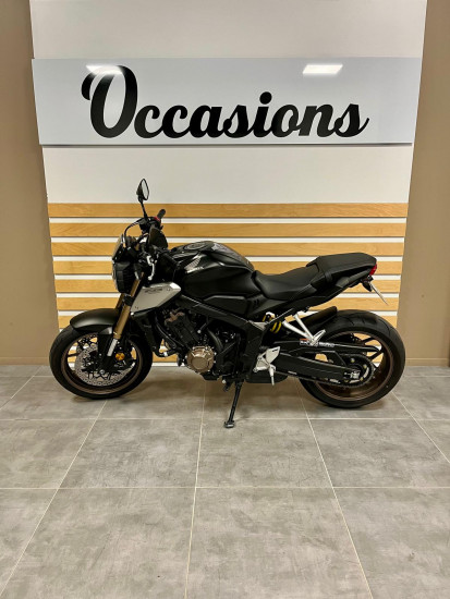 HONDA CB650R / CB 650 R - SAINT-MALO