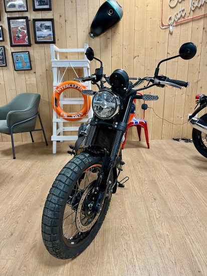 ROYAL ENFIELD 650 INTERCEPTOR BEAR - SAINT-MALO