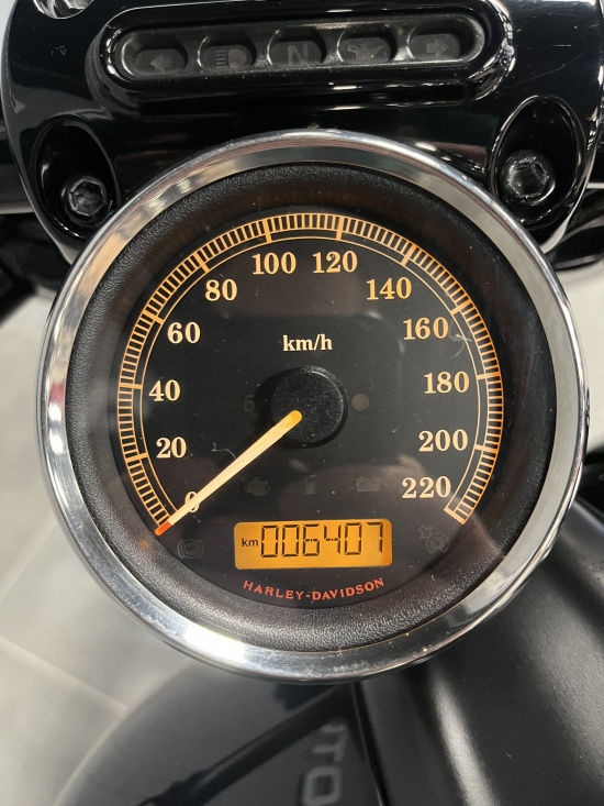 HARLEY DAVIDSON SOFTAIL BREAKOUT 1690 (103) - SAINT-MALO