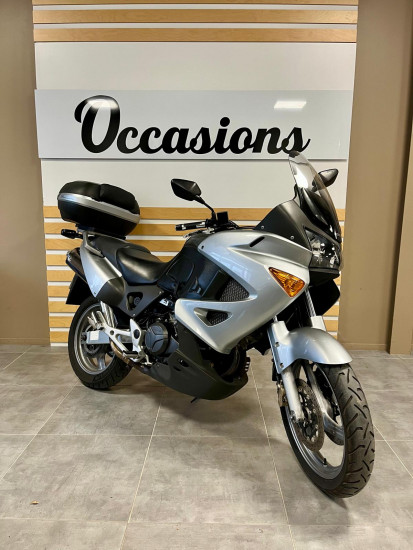 HONDA VARADERO 1000 - SAINT-MALO