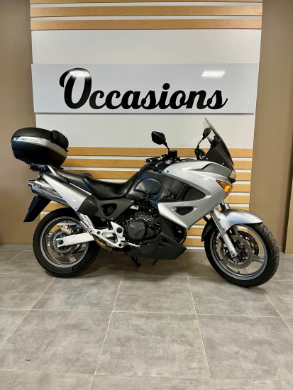 HONDA VARADERO 1000 - SAINT-MALO