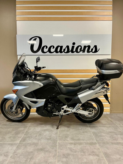 HONDA VARADERO 1000 - SAINT-MALO