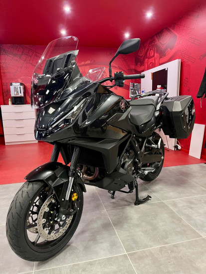 HONDA NT 1100 DCT - SAINT-MALO