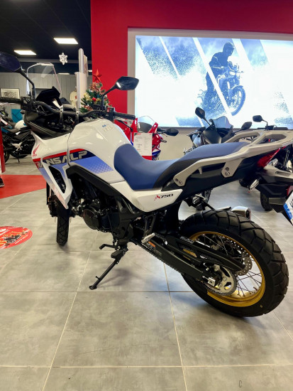 HONDA TRANSALP 750 - SAINT-MALO