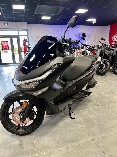 HONDA PCX 125 STANDARD - SAINT-MALO