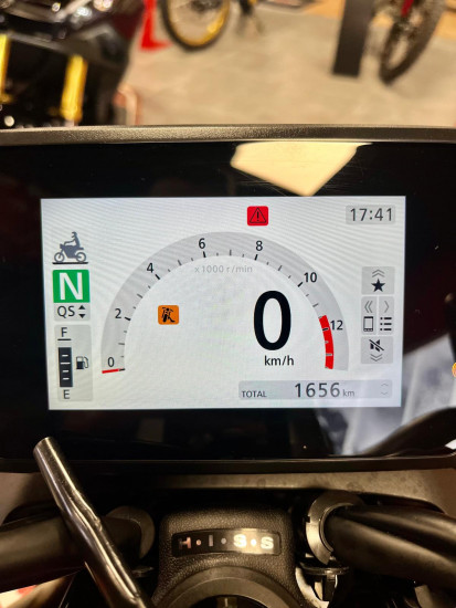 HONDA HORNET 1000 SP - SAINT-MALO