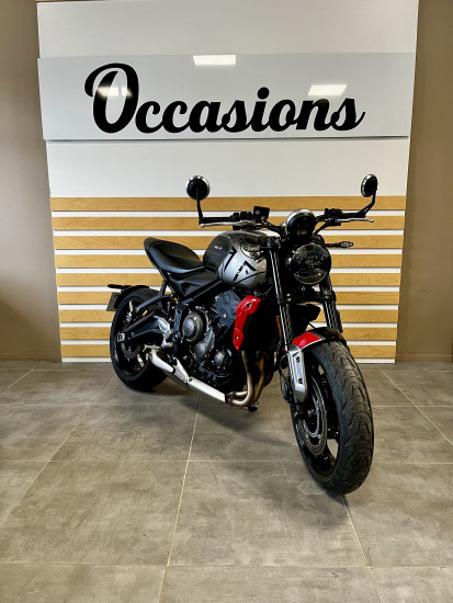 TRIUPH TRIDENT 660 - SAINT-MALO