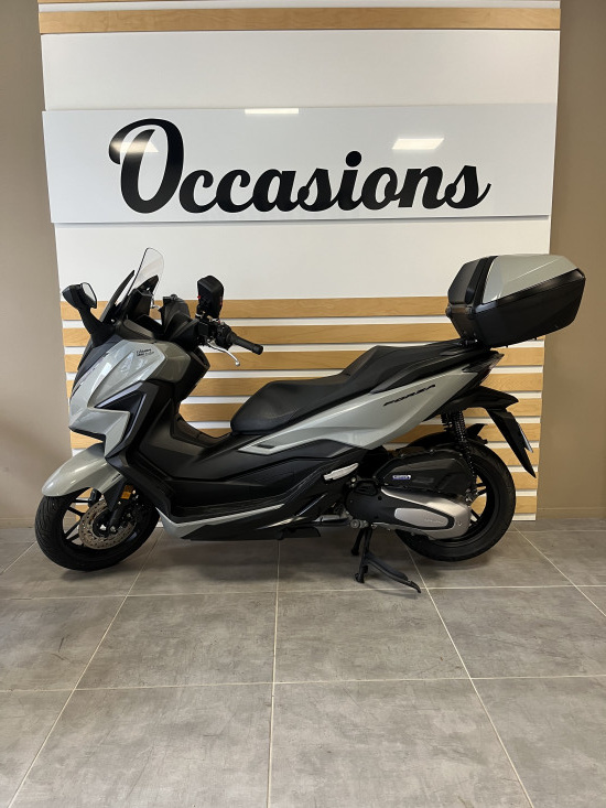 HONDA FORZA 125 TOP BOX - SAINT-MALO