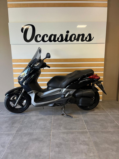 YAMAHA X-MAX 125 - SAINT-MALO