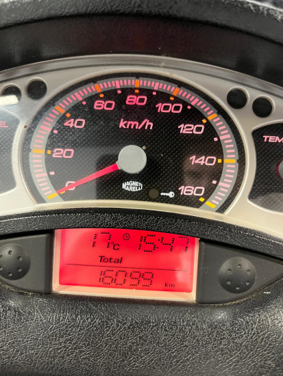 YAMAHA X-MAX 125 - SAINT-MALO