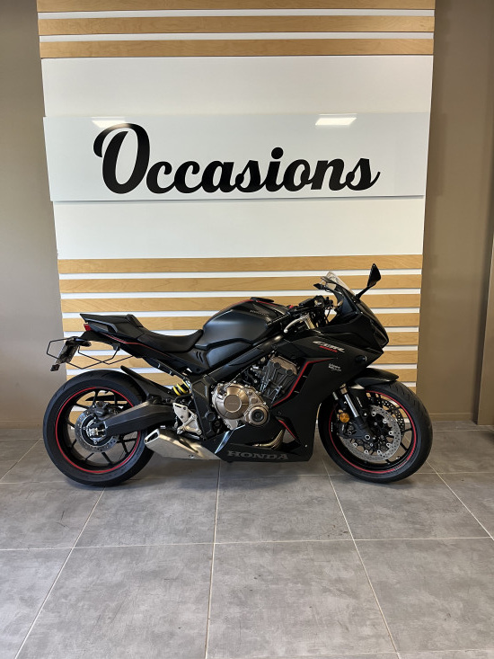 HONDA CBR 650 R - SAINT-MALO