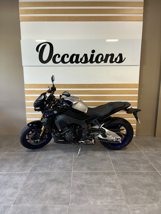 YAMAHA MT-10 SP - SAINT-MALO